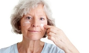 metodi di ringiovanimento della pelle del viso a casa